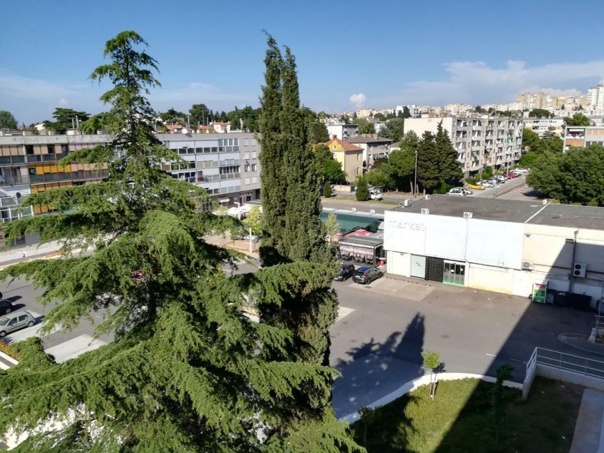 Apartman Tonika PUY Exterior foto