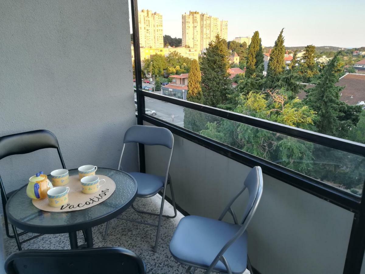 Apartman Tonika PUY Exterior foto
